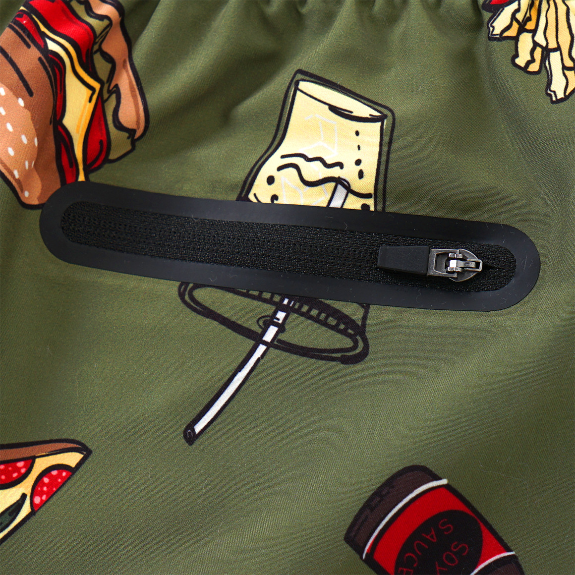Yigga Jungen Badeshorts mit Fastfood-Motiven dunkeloliv