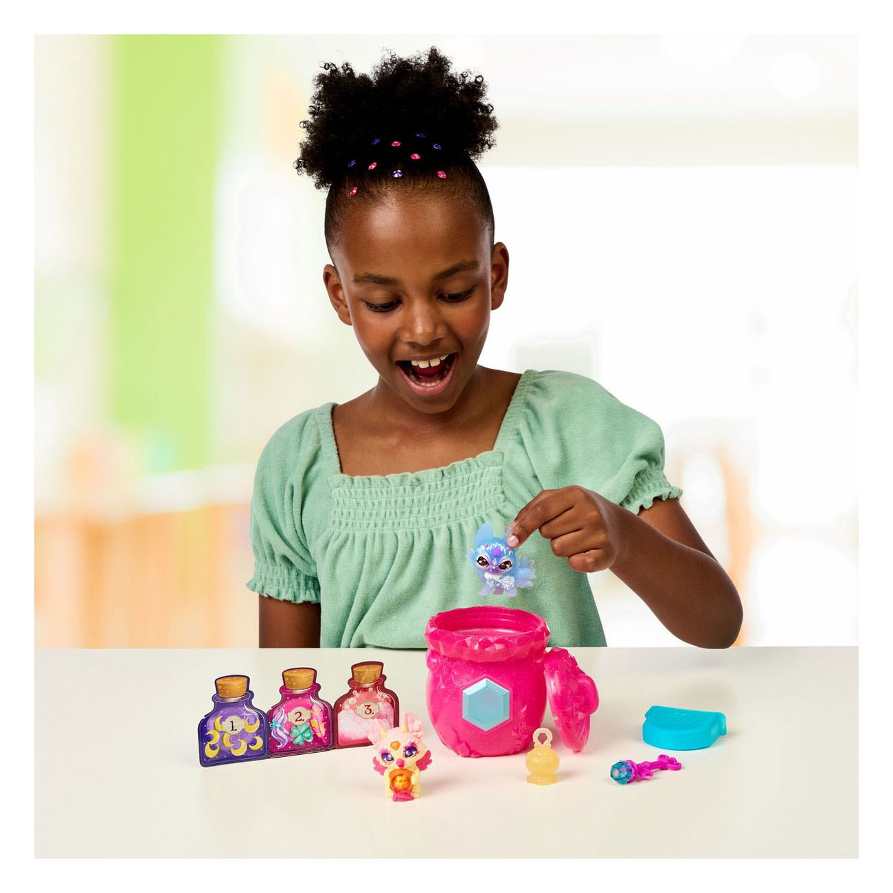 Magic Mixies Mixlings Bruis en Ontdek Ketel Crystal Woods Serie 3, 2-Pack
