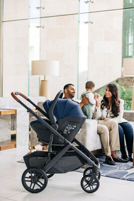 UPPAbaby MESA i-Size Babybilstol, Noa