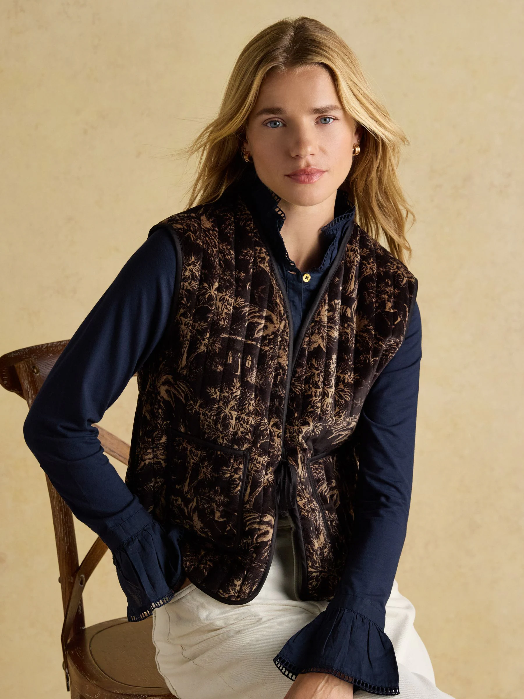 Marineblauw - Joules Kate Lange Mouw Top met Ruches aan de Hals