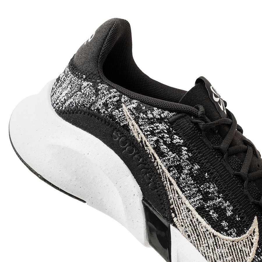 Nike Chaussures d'entraînement SuperRep GO 3 Flyknit Next Nature - Noir/Argenté/Blanc Femme