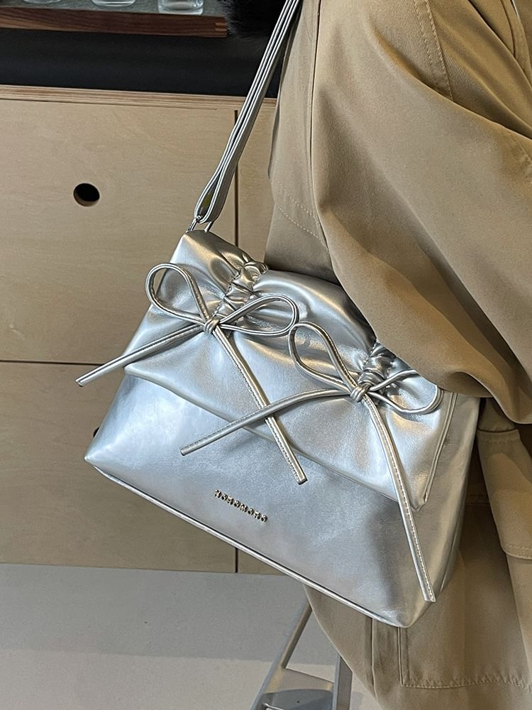 FAYLE - Crossbodytas van imitatieleer met flaplint