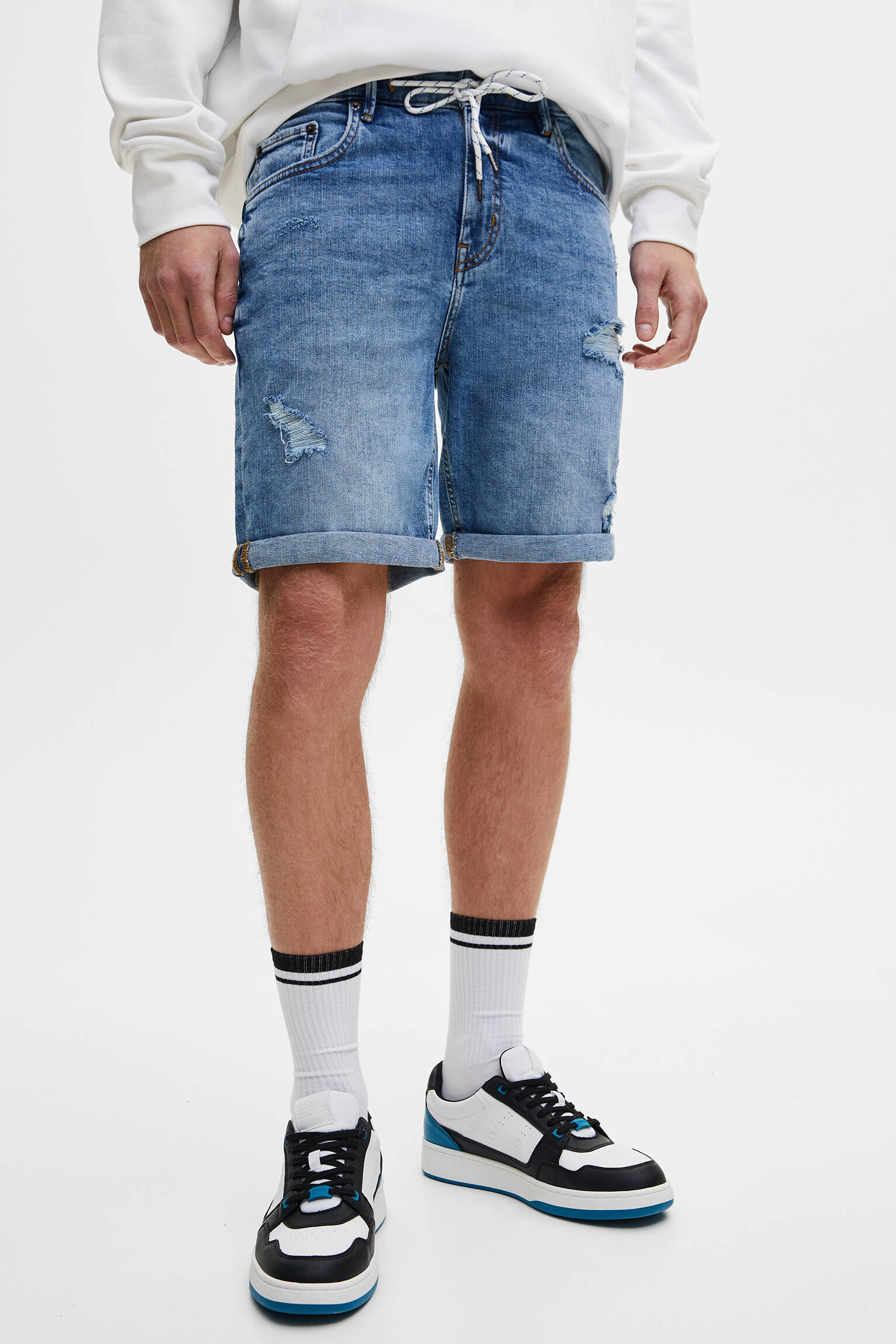 Bermuda skinny com cordão - Azul médio