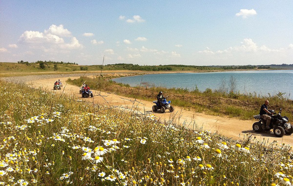 Quad  fahren in Neukieritzsch: Offroad fahren als Geschenk