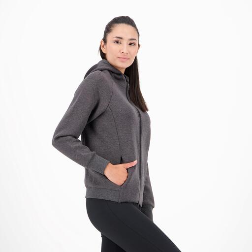 Patins escuros prateados