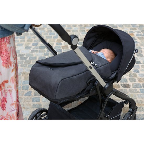 Nid d'ange Poussette One4Ever   Black        de               Chicco