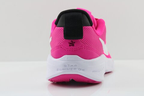 Nike Sneaker