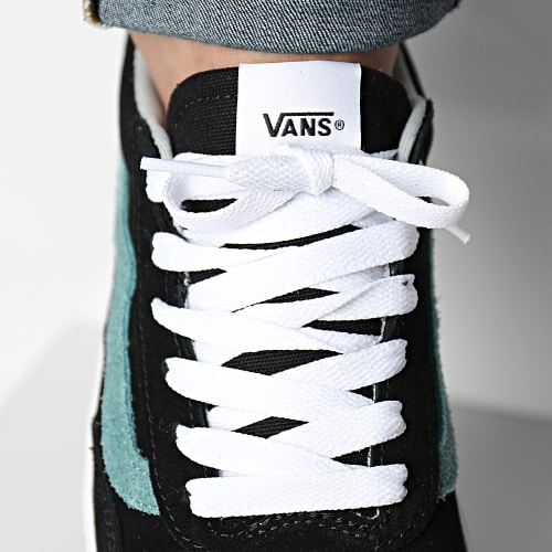 Baskets Cruze Too Cc A5KR5BMX1 Black True White