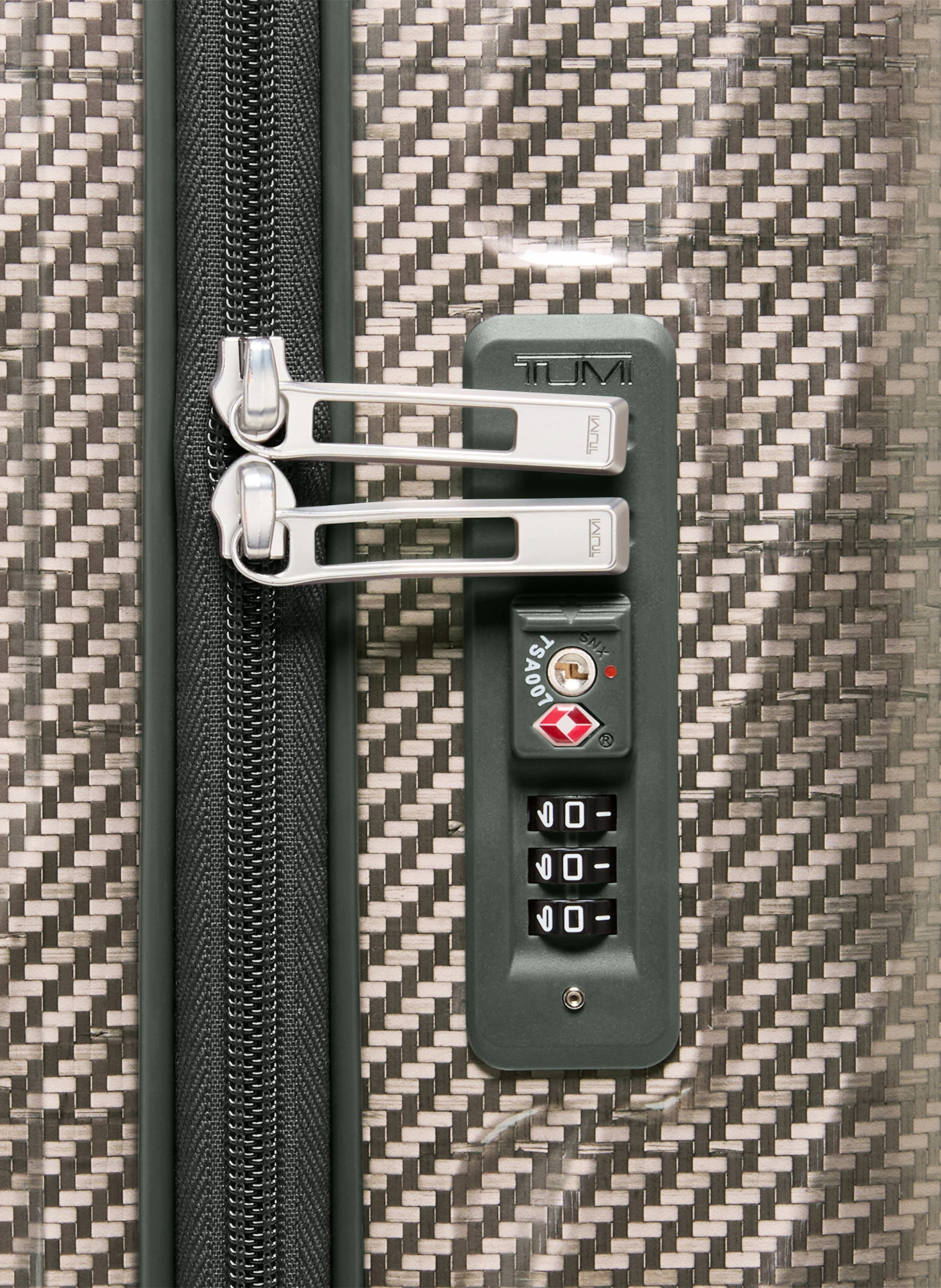TUMI 19 DEGREE LITE Trolley INTERNATIONAL CARRY-ON