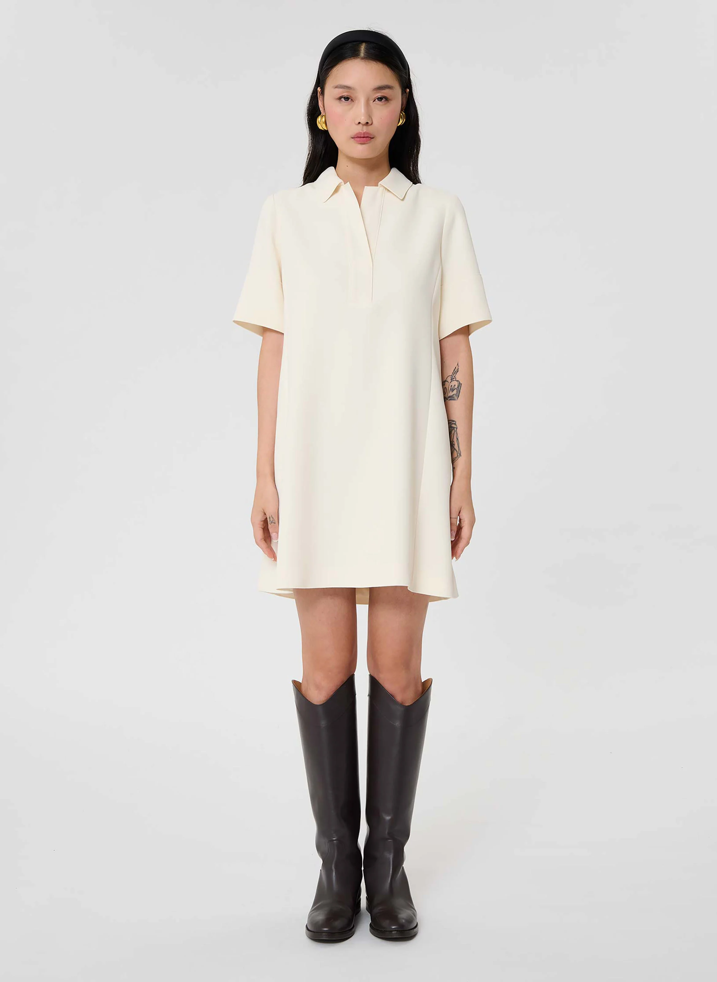 ROBBY - Robe courte col classique | Beige