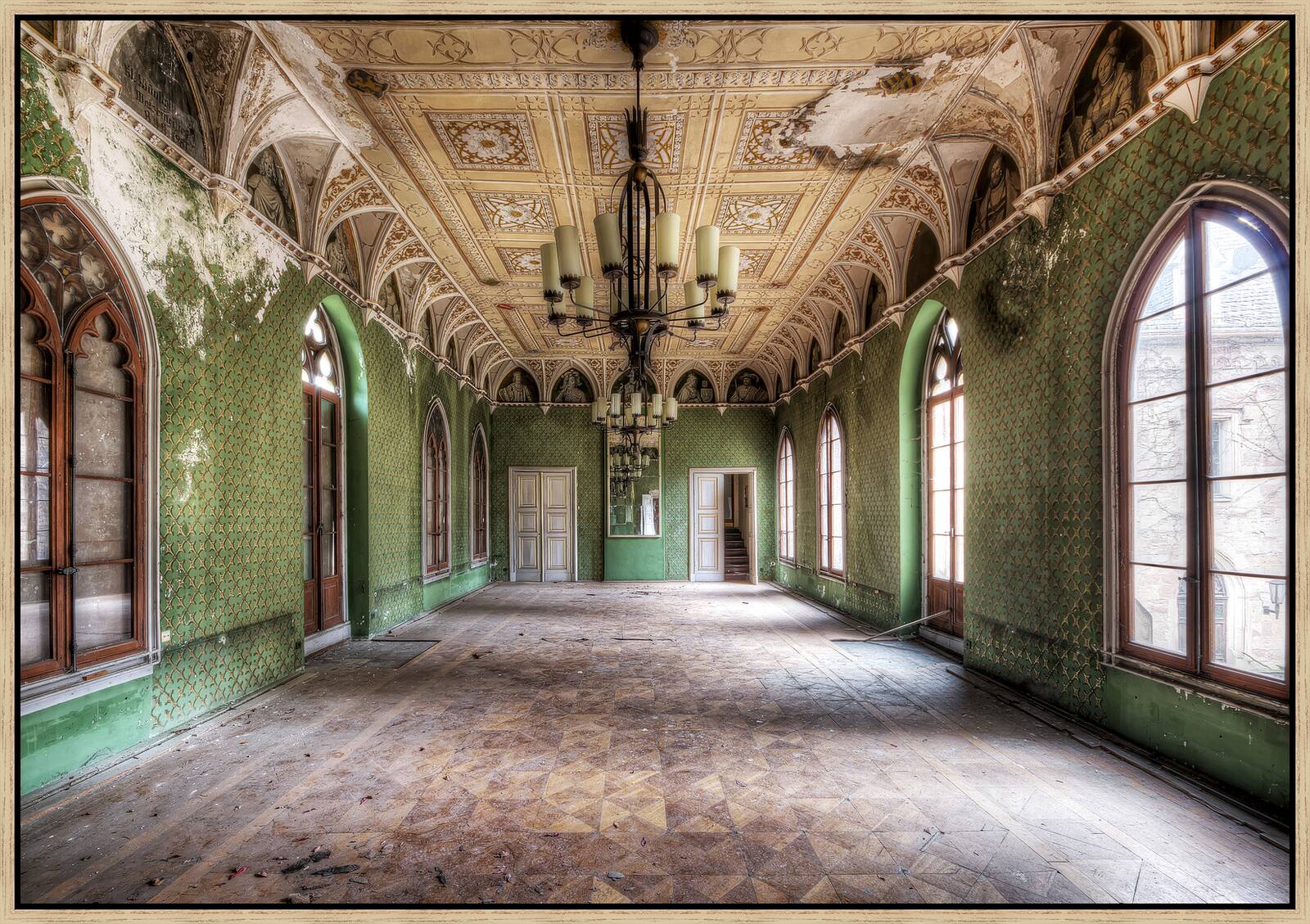 Lost Kingdom by Roman Und Anna Küffner - Limited Edition. Edition of: 150. Signed.