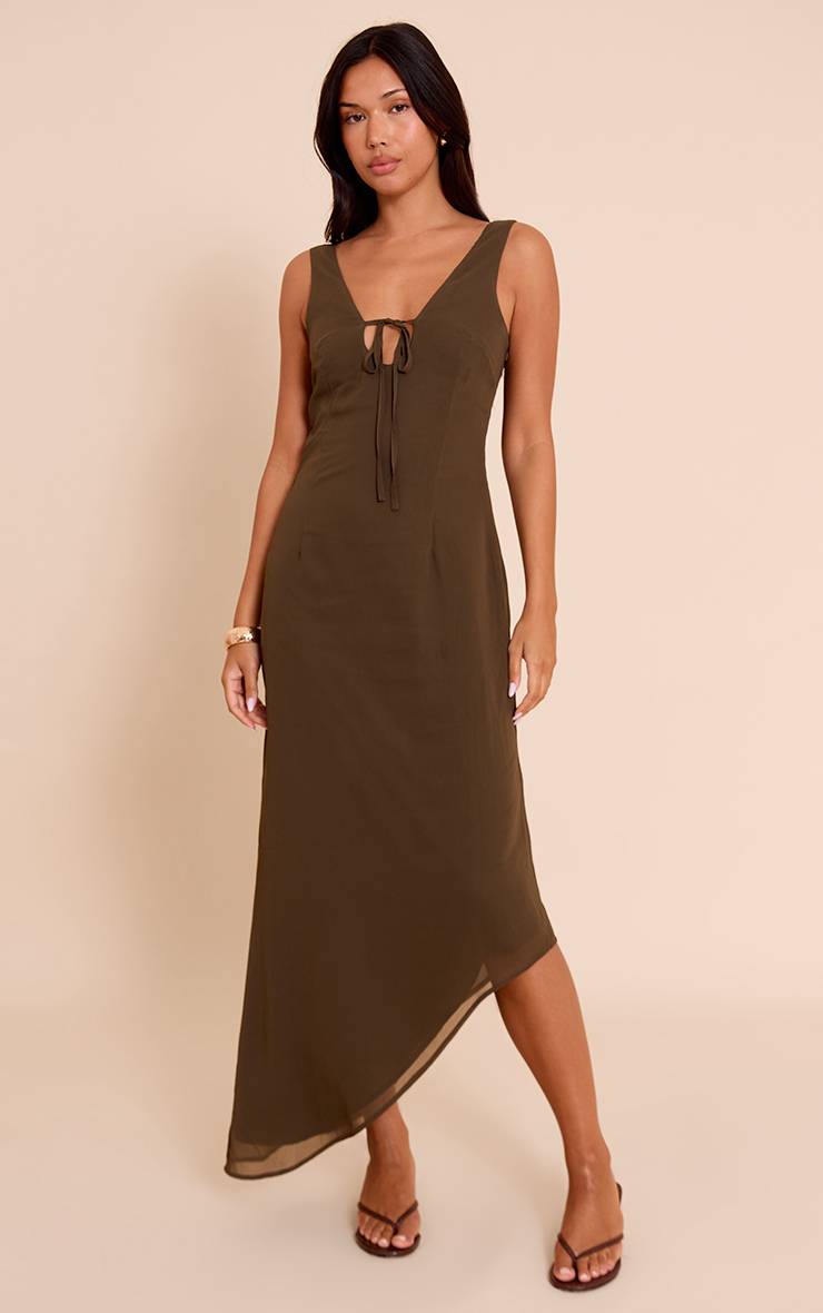 Forest Green Robe Maxi Asymétrique En Mousseline Texturée À Imprimé Abstrait Avec Détail Noué