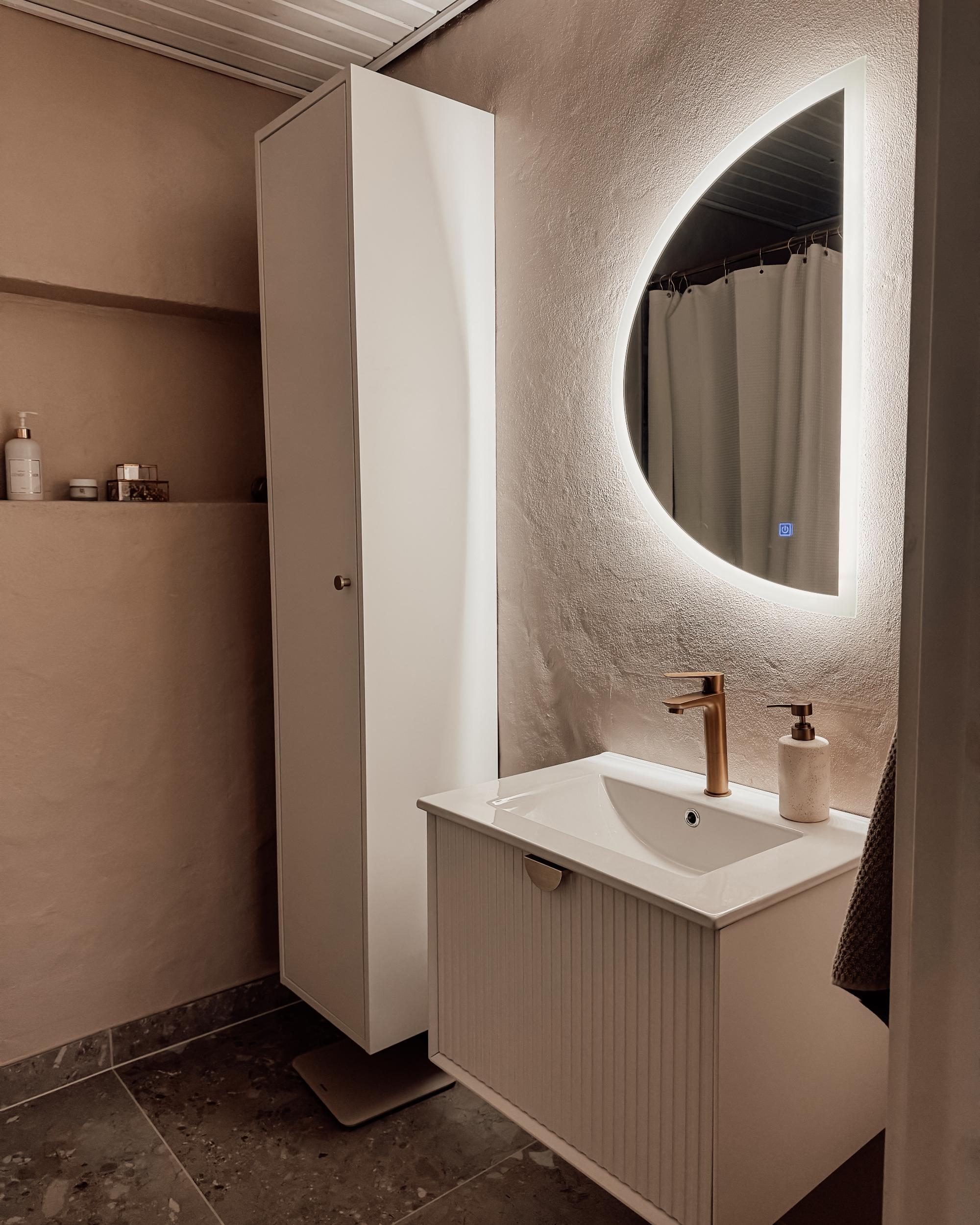LED badkamerspiegel BEZONS 49 cm 80 cm Zilver
