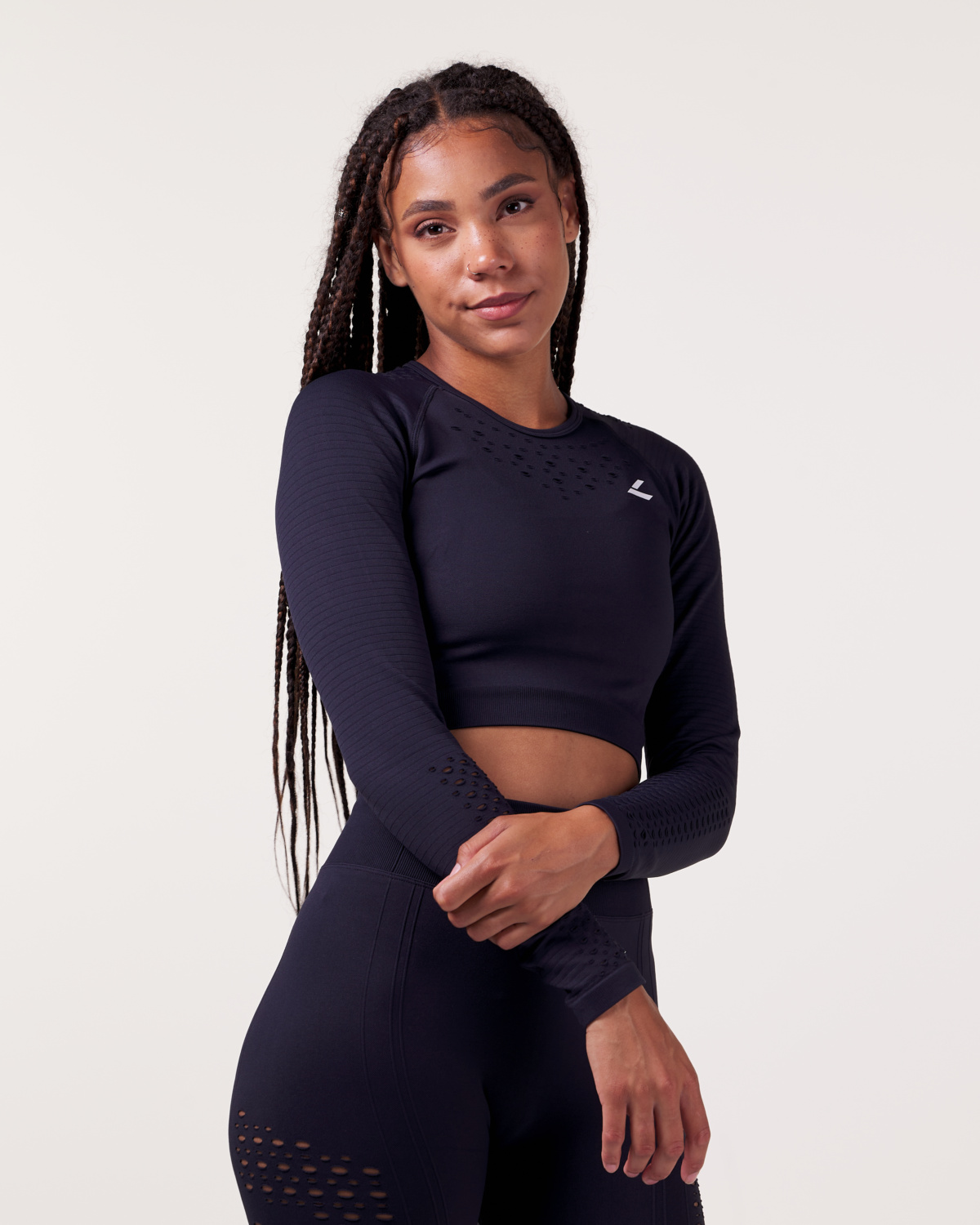 LEVITY Fade Mesh Seamless Crop LS Black