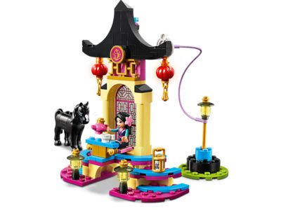 LEGO Mulans trainingsplaats (43182)