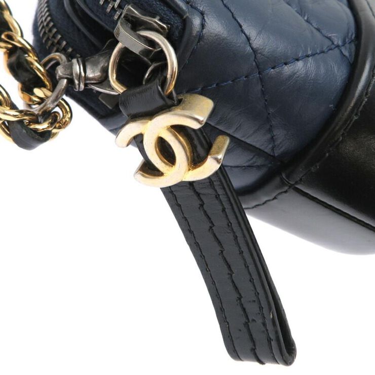 Chanel Vintage Chanel Shoulder Bag Black