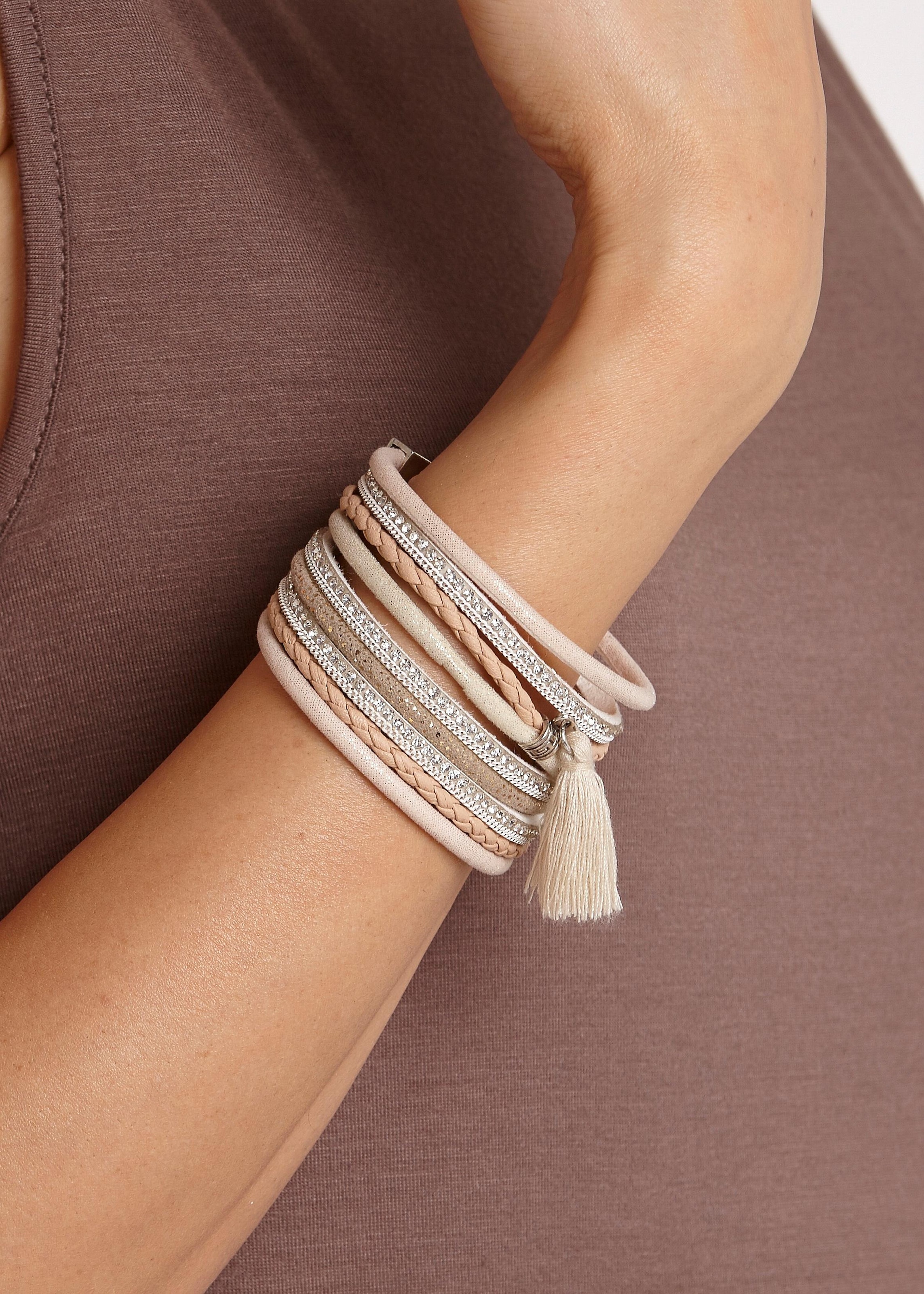 LASCANA Wickelarmband »Layer Armband mit Tassel« mit Magnetverschluss, Armschmuck