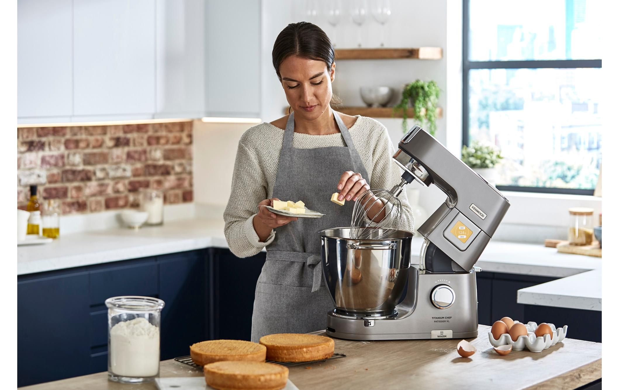 Küchenmaschine Titanium Chef Patissier XL Silber<br>Vielseitiges Küchengerät mit Wärm- und Wiegefunktion
