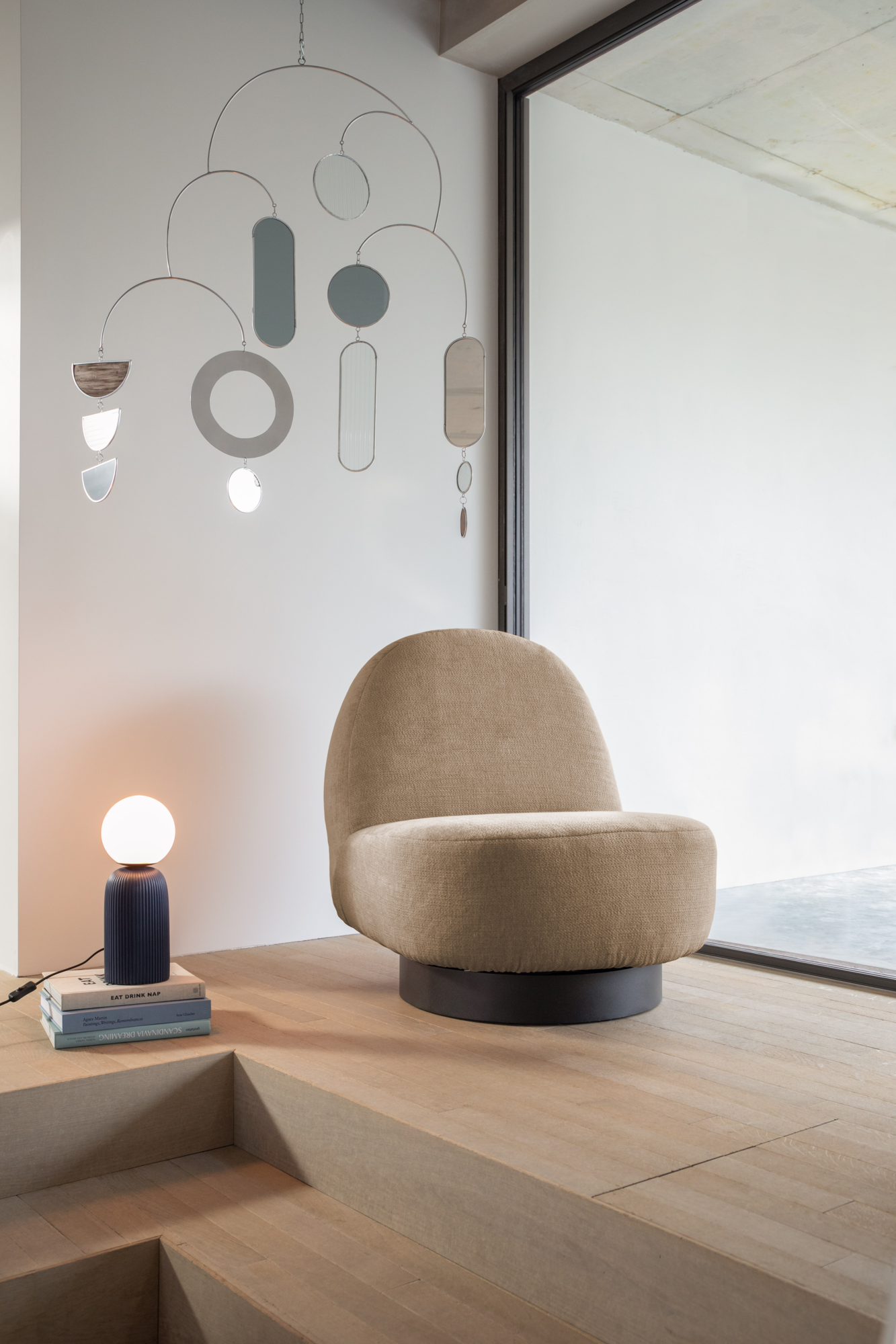 LOUNGE CHAIR EDEN SAND