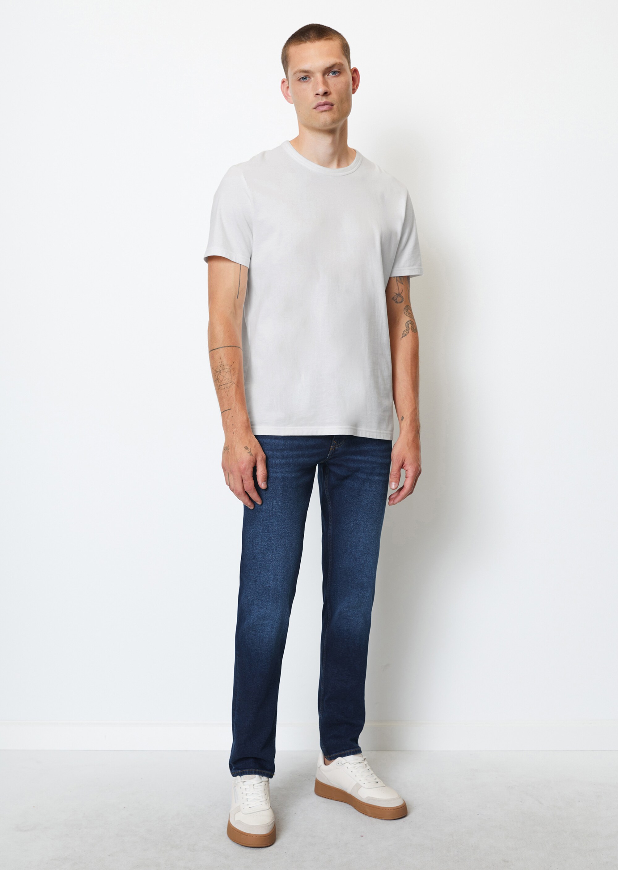 Jeans Modell SJÖBO shaped aus Bio-Baumwolle-Mix