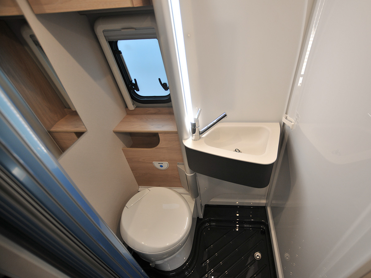 Dethleffs Globetrail Advantage 640 ES 2024 camper