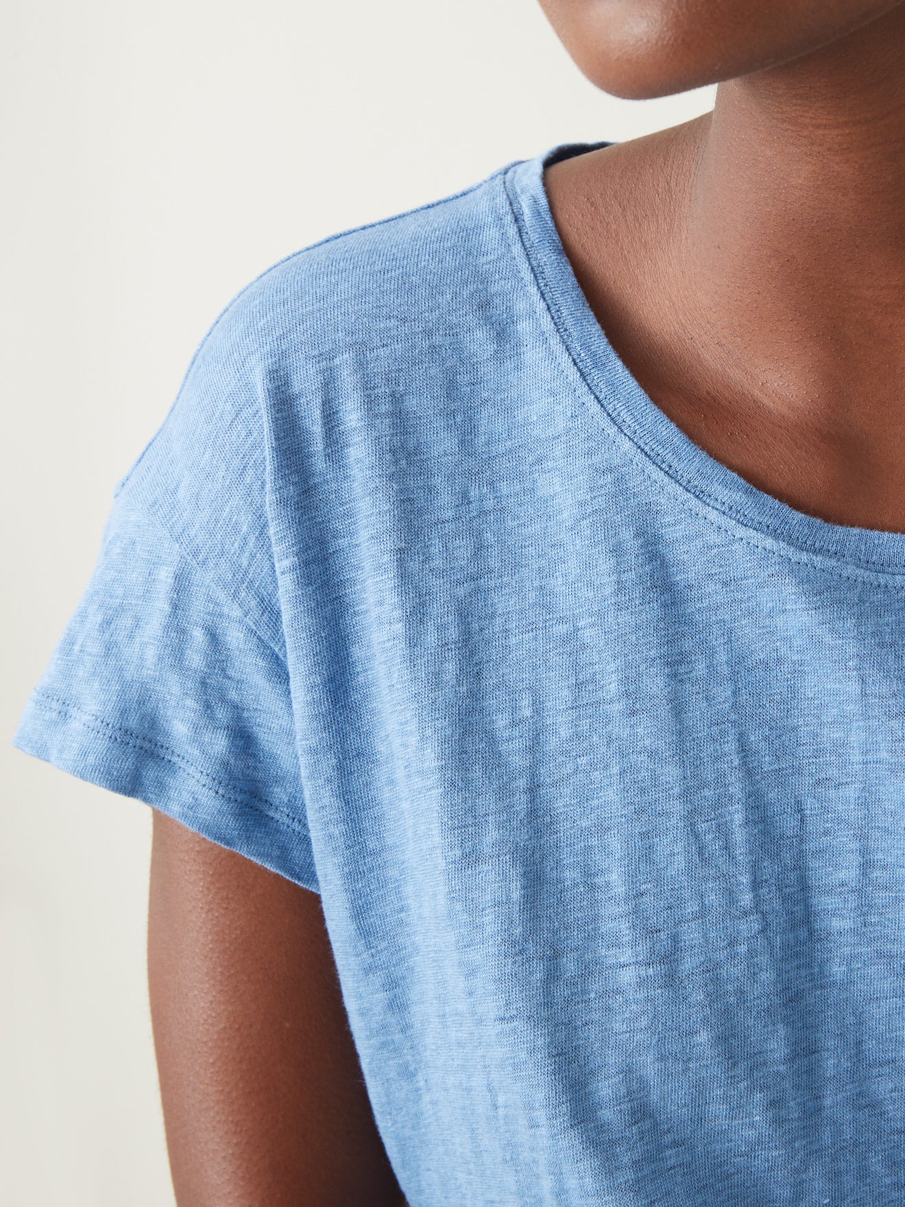 T-shirt lin femme col rond