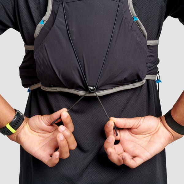 Sac trail ULTIMATE DIRECTION RACE VEST 6.0 ONYX