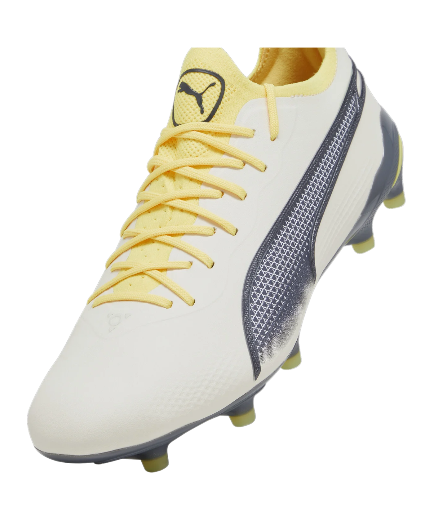 PUMA KING Ultimate FG/AG Voltage Weiss Grau F05