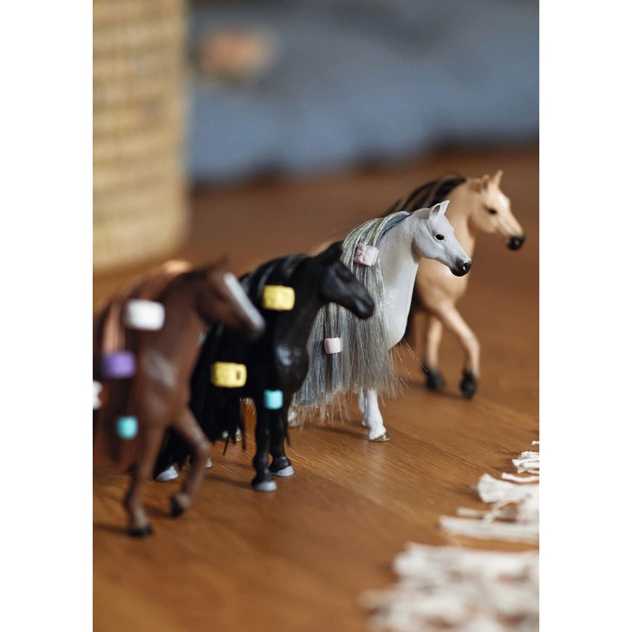 schleich® Beauty Horse Englisch Vollblut Stute 42582