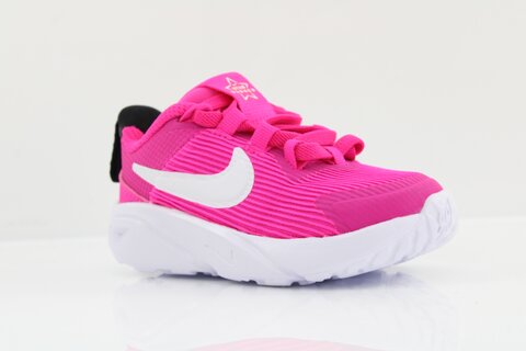 Nike Sneaker