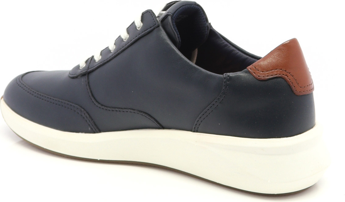76768 CLARKS