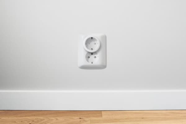 DELTACO SMART HOME-bryter, WiFi, 1xCEE 7/3, 10A, timer, 3-pk