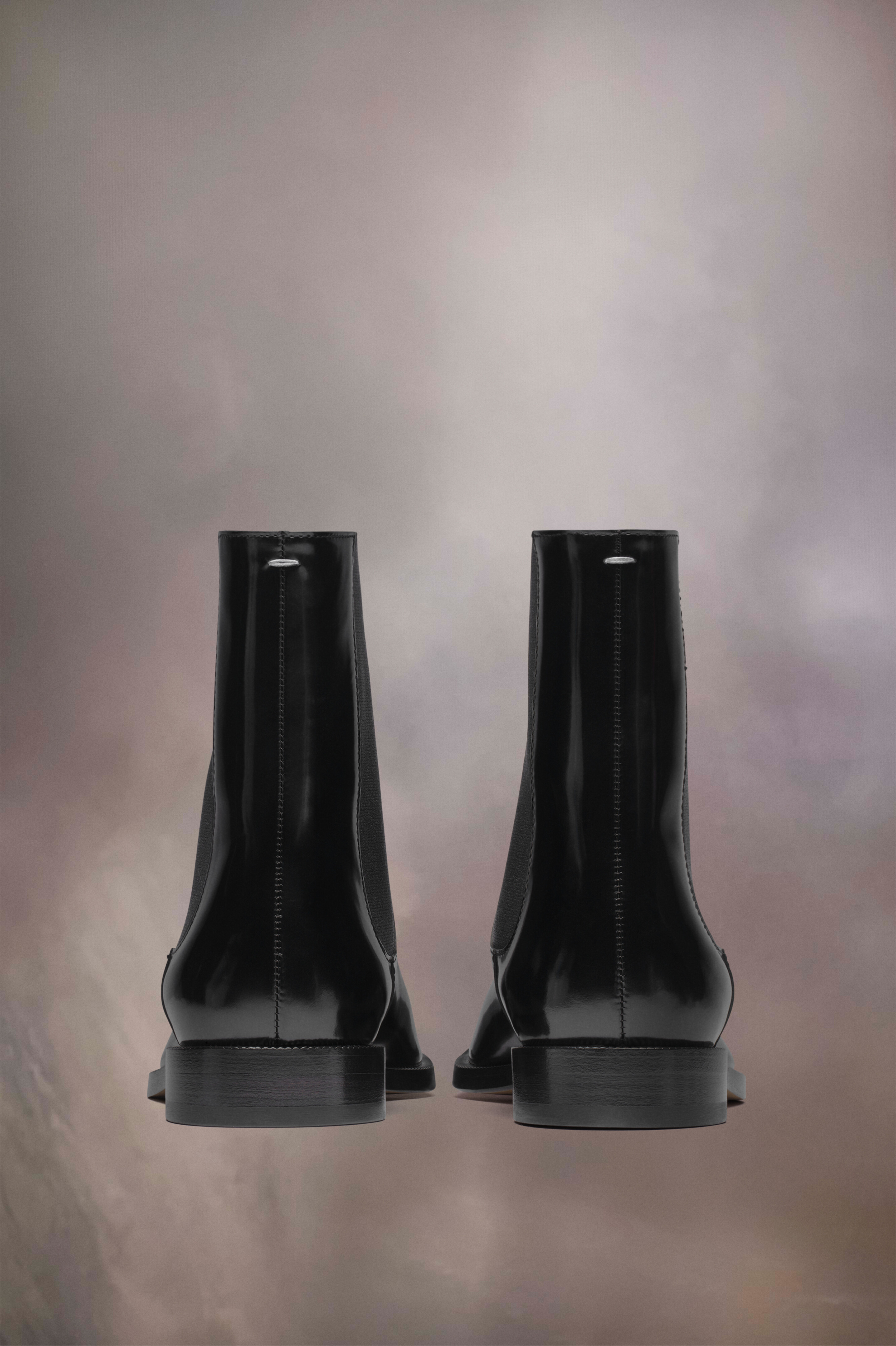 TABI CHELSEA BOOTS