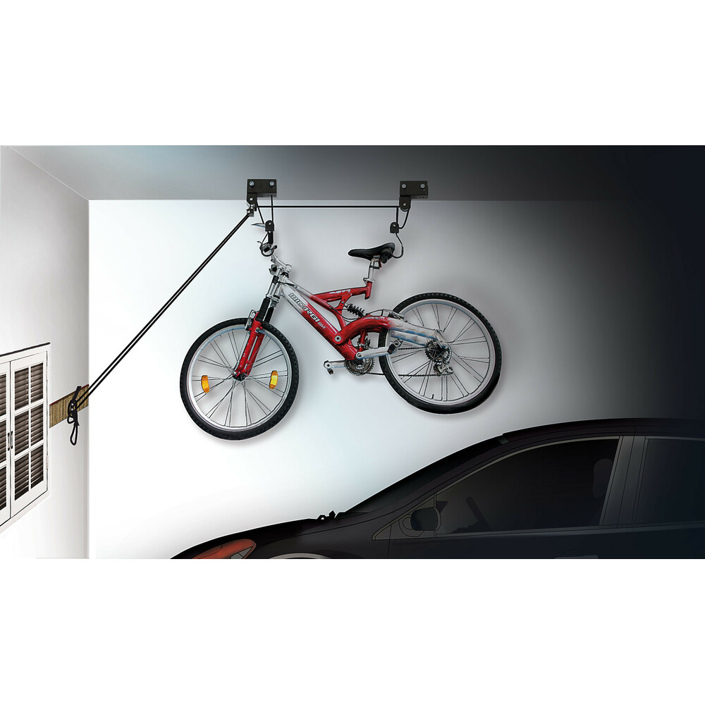 Lampa ruimtebesparende garagelift