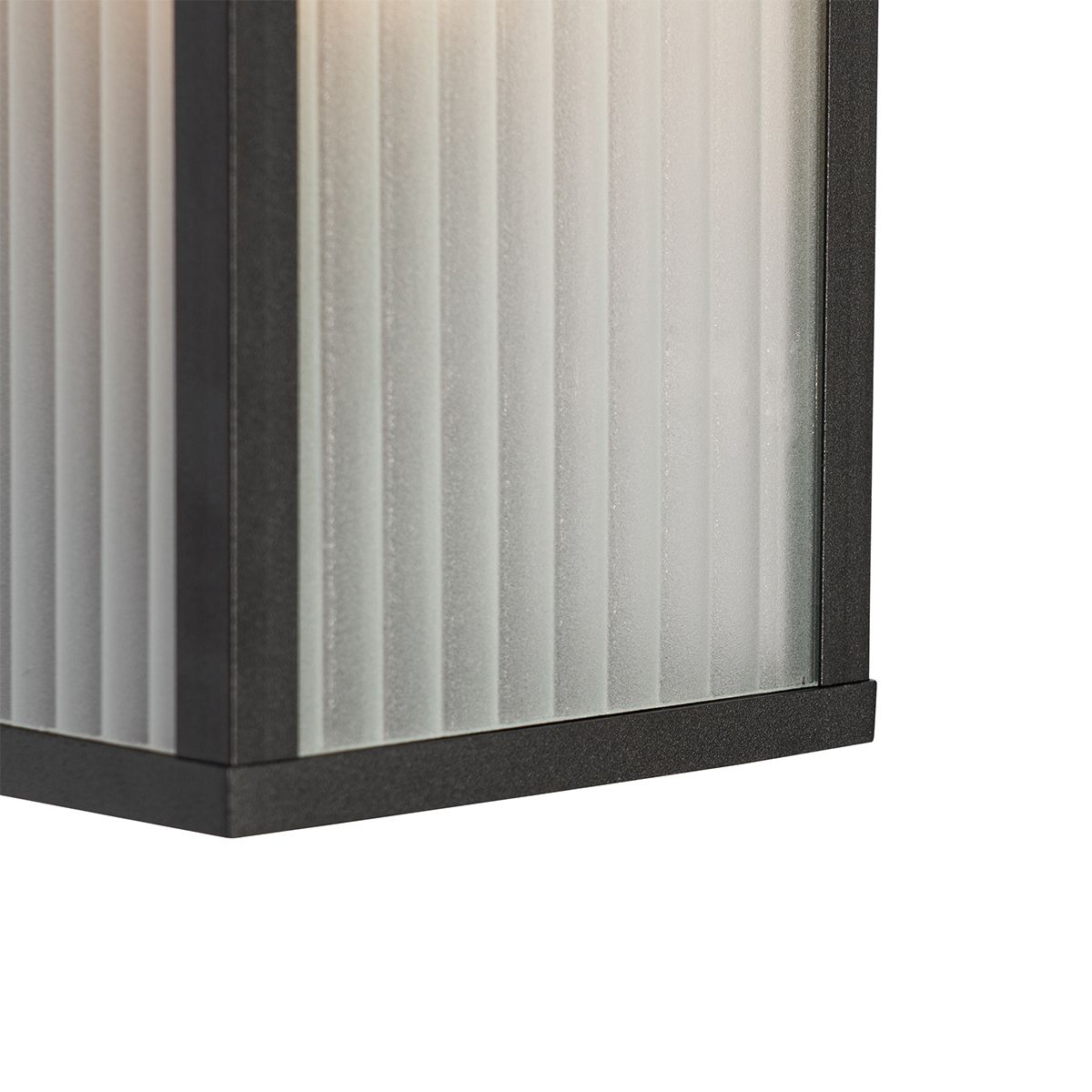 Buiten wandlamp zwart met ribbel glas IP44 - Charlois