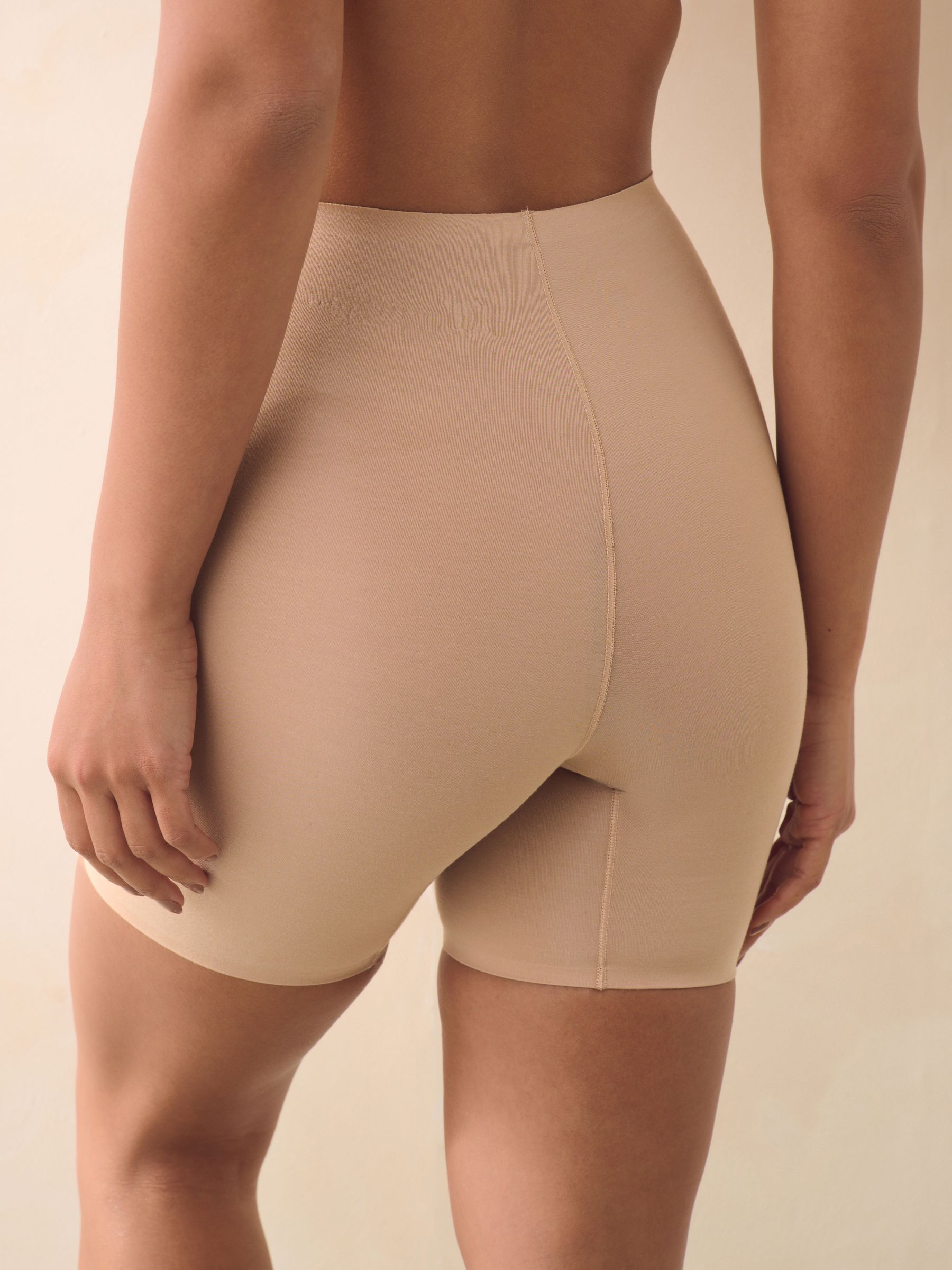 Licht beige - Vormgevend slipje met buikcorrectie van premium katoenmix