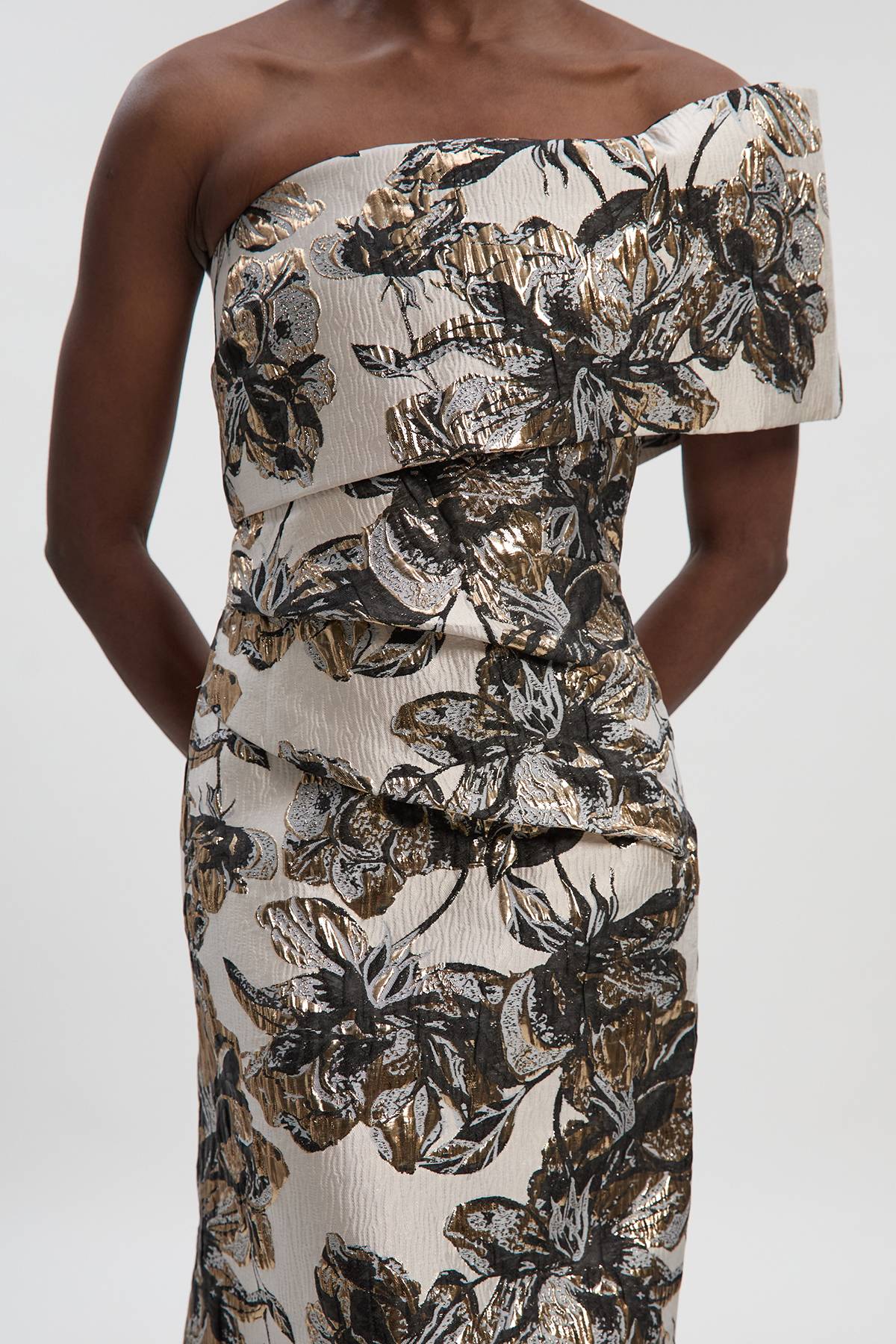 KarenMillen Robe Crayon Asymétrique à Jacquard Floral