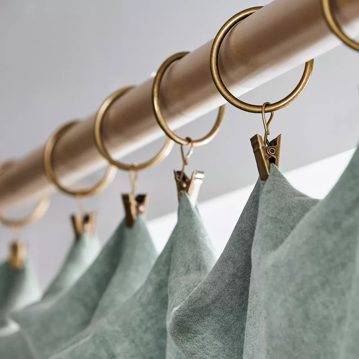 Rideau lyocell Tencel™ ajustable (140 x max 270 cm) Olivia Vert eucalyptus