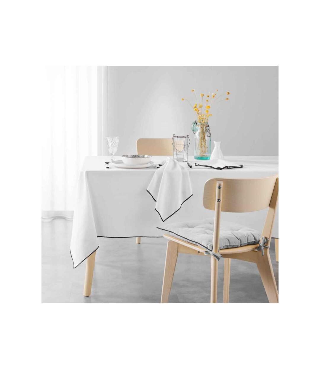 Lot de 3 Serviettes de Table Mistraline 40x40cm Blanc