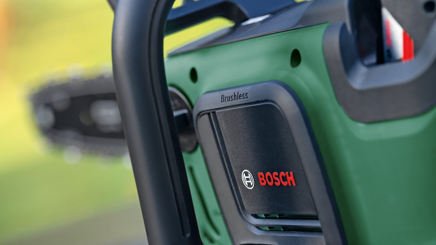 Bosch - Batteryidrevet Kædesav ​​36V2.0AH ( Batteri & Lader Medfølger )