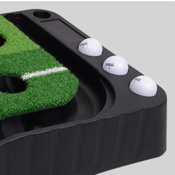 Golf green