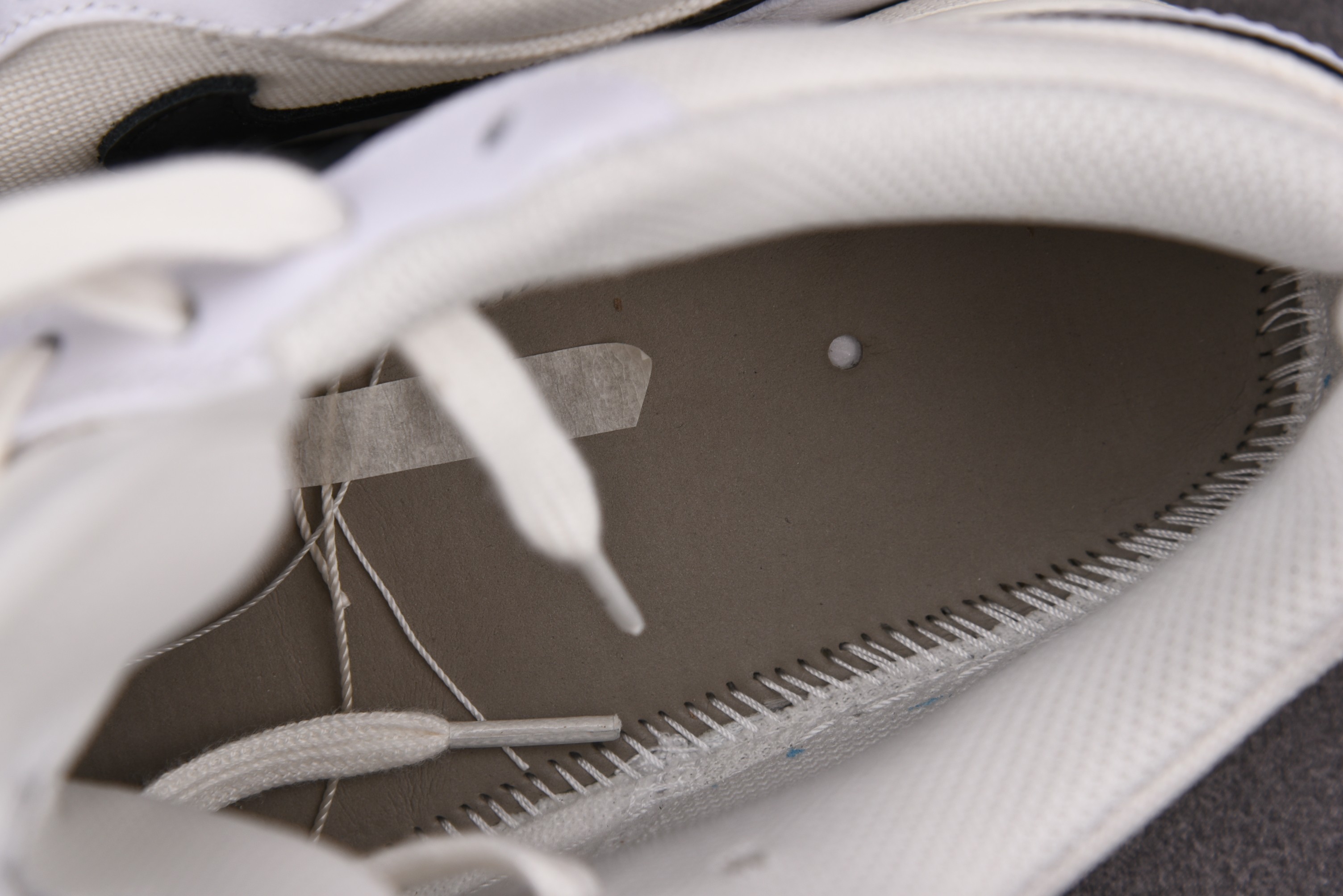 Jordan 1 Low Astrograbber