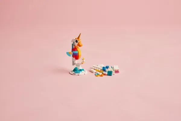 LEGO Creator 31140 Magisk enhjørning