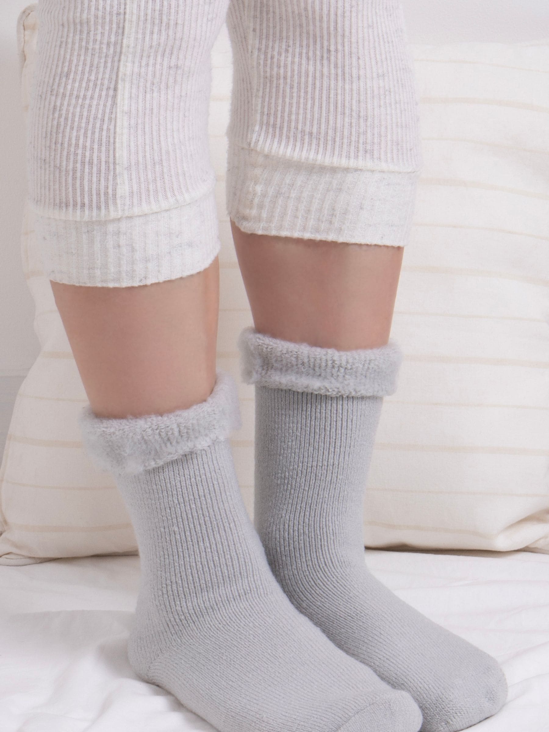 Totes geborstelde thermische bedsokken voor dames set van 2