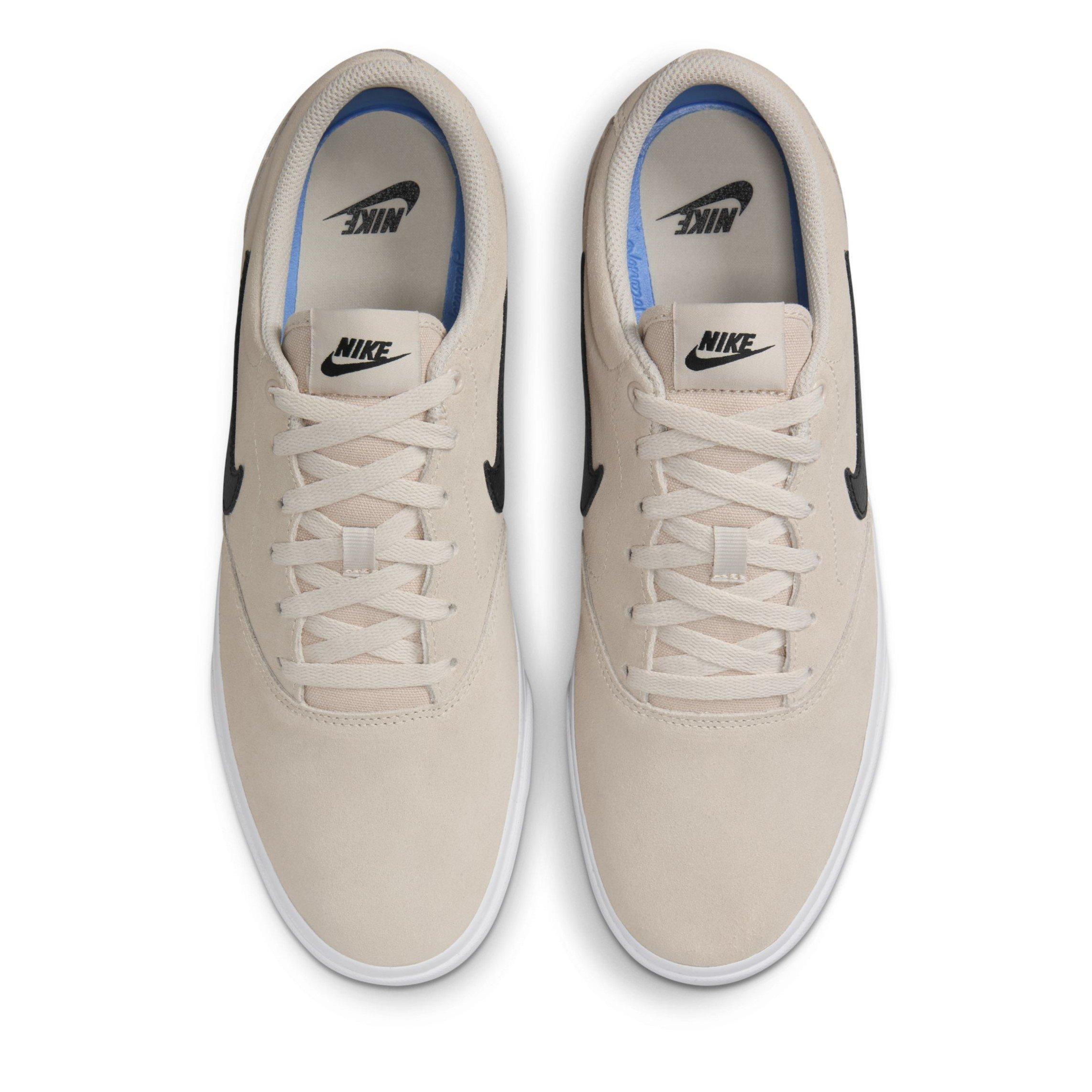 Nike Charge Low Trainers Mens