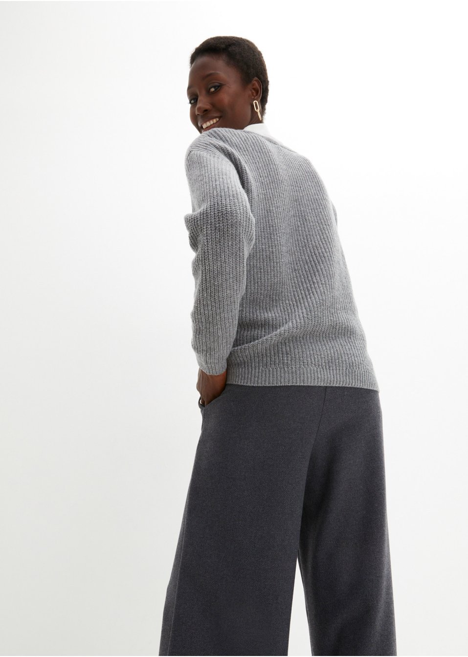 Pull à teneur en laine