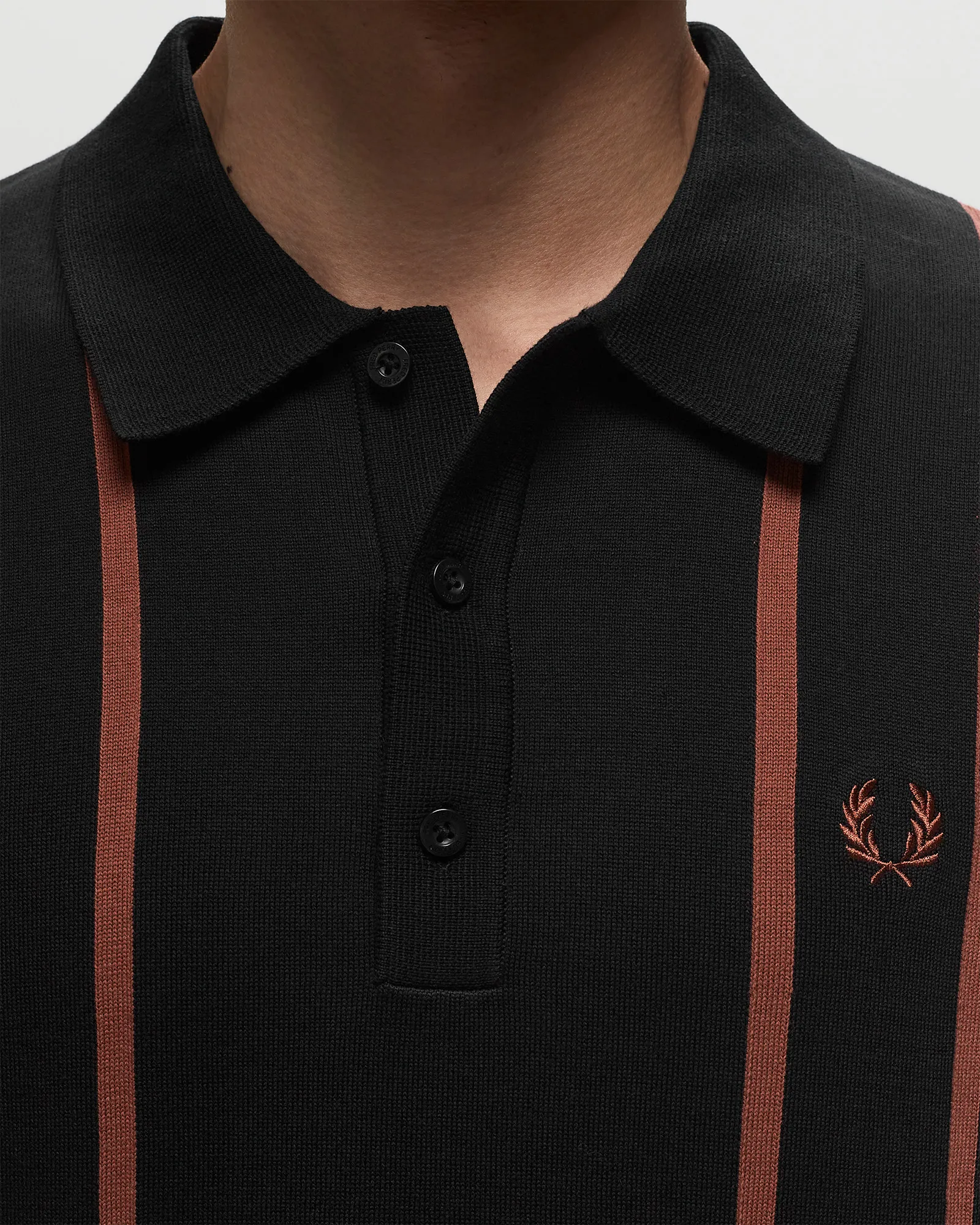 Fred Perry VERTICAL STRIPE KNITTED SHIRT