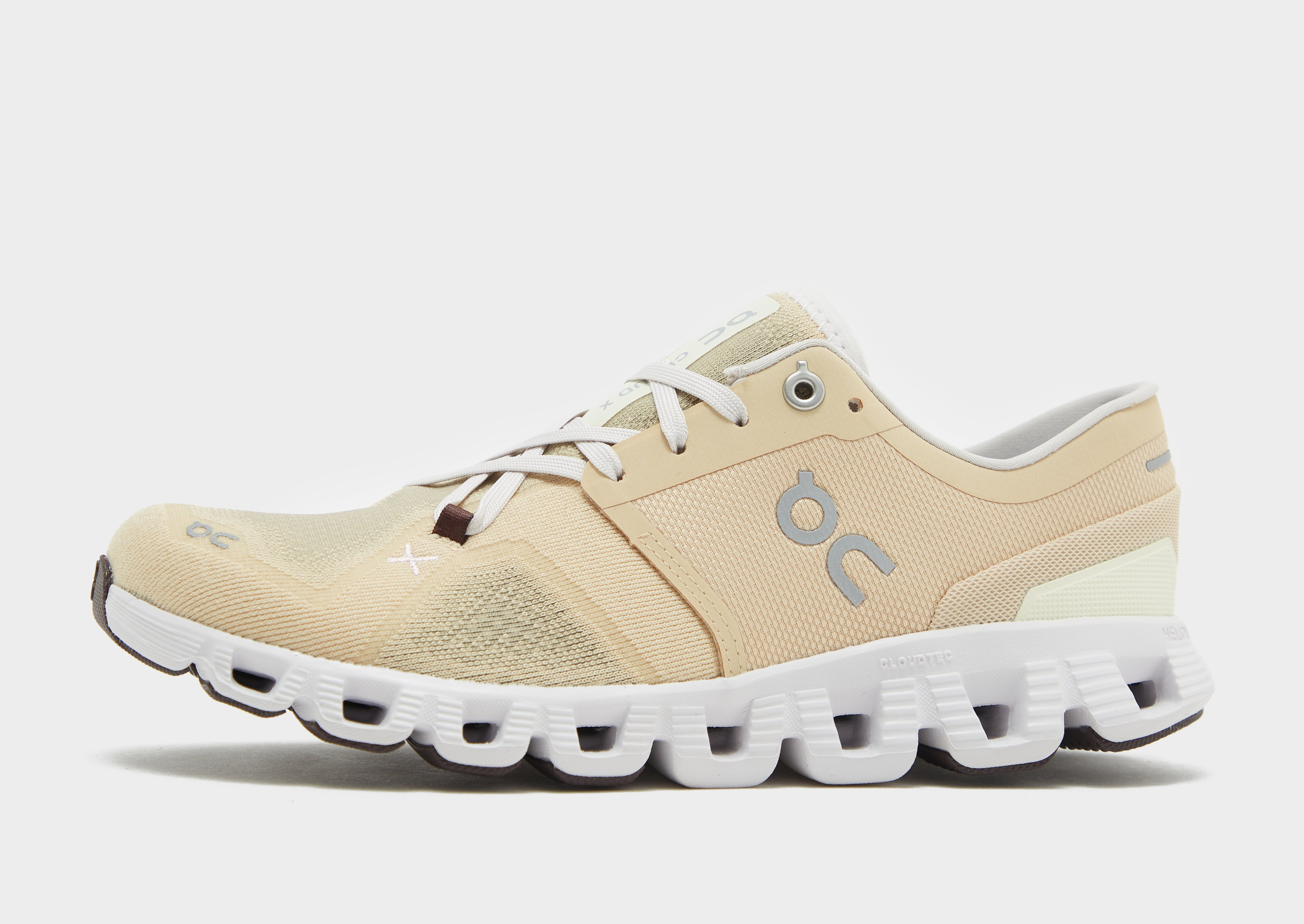 On Running Cloud X 3 Femme