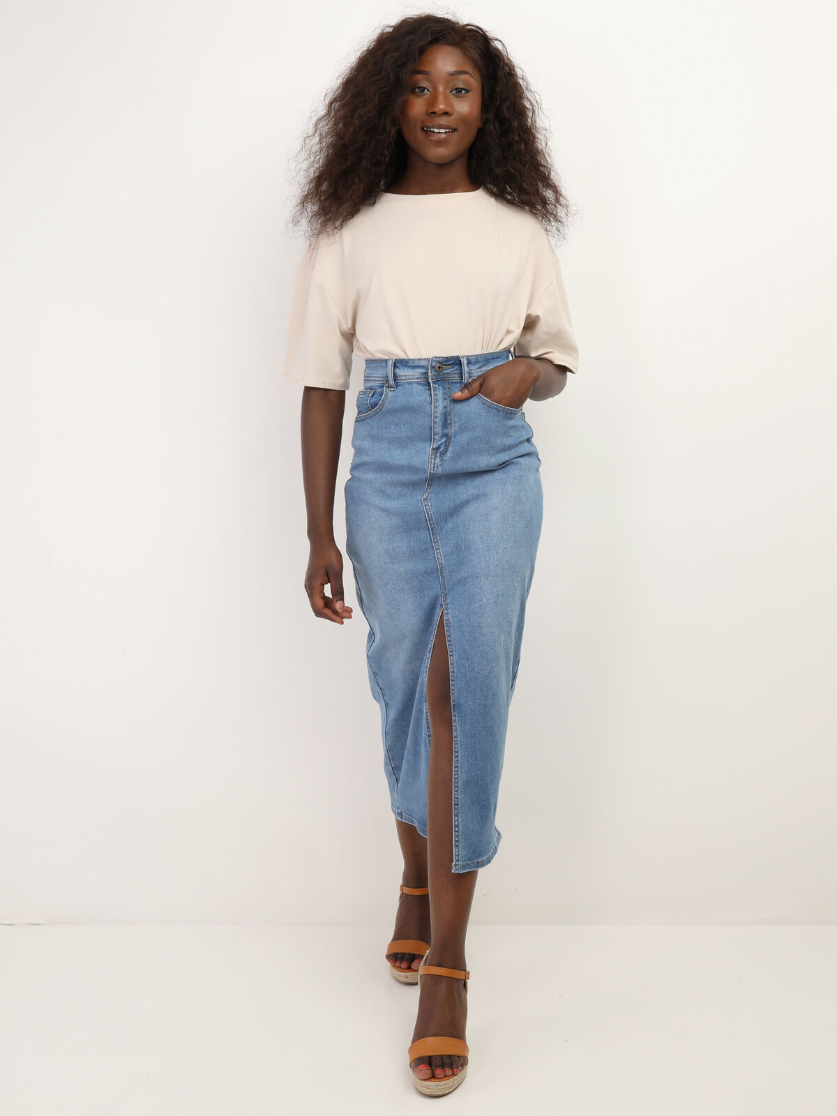 Jupe en denim mi-longue et fendue- Bleu
