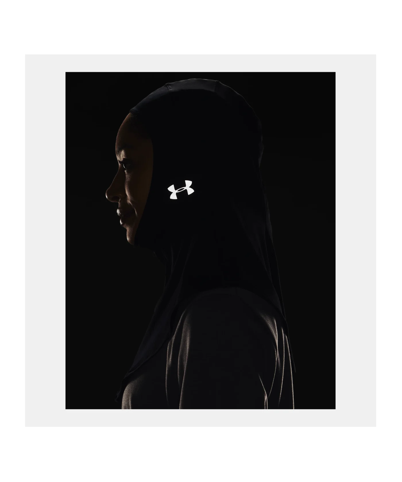 Under Armour Sport Hijab Damen Schwarz F001